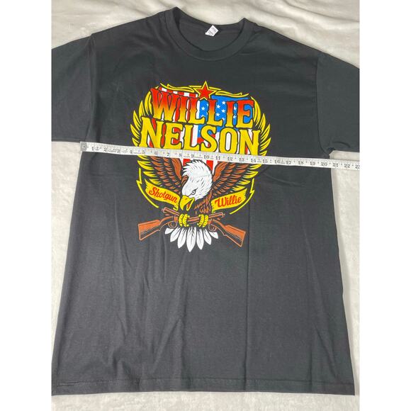 Willie Nelson Outlaw Festival Tour T-Shirt Size Large - Picture 3 of 6